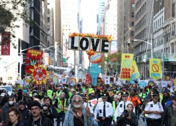 ‘No Kings’ Protests Kick Off In Times Square, Chicago, DC And Thousands Of Cities (Photos)
