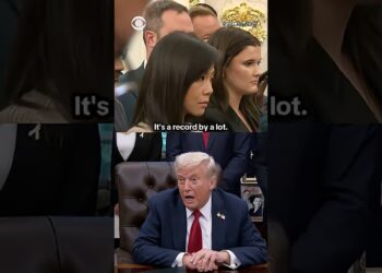 Trump on government shutdown: “When you shut it down, you have to do layoffs” #shorts