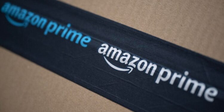 Amazon Launches Its First-Ever Golf Ball At  Per Dozen Amazon Launches Its First-Ever Golf Ball At  Per Dozen