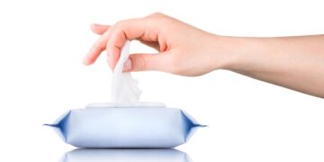 Neutrogena makeup wipes recalled across four states after bacteria found in product testing Neutrogena makeup wipes recalled across four states after bacteria found in product testing