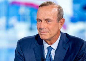 Chevron CEO applauds Trump administration’s energy policy shift during Permian Basin tour Chevron CEO applauds Trump administration’s energy policy shift during Permian Basin tour