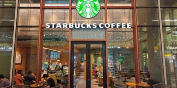 Starbucks: Red Flags For Investors Are Growing Ahead Of Q4 Earnings (SBUX) Starbucks: Red Flags For Investors Are Growing Ahead Of Q4 Earnings (SBUX)
