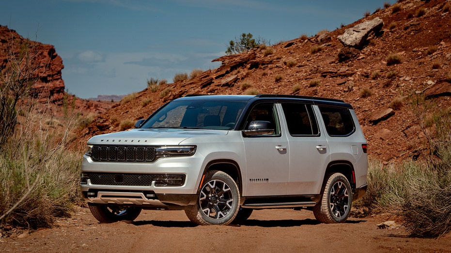 Some Jeep production hobbled by aluminum shortage 6 The new 2025 Jeep Wagoneer Overland Special Edition parked outside.