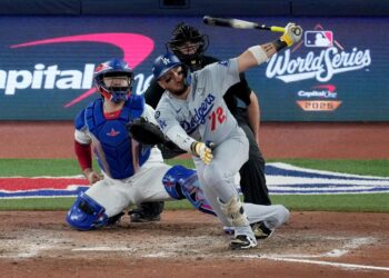 Free-Agent Defections Will Alter Rosters Of Dodgers And Blue Jays Free-Agent Defections Will Alter Rosters Of Dodgers And Blue Jays