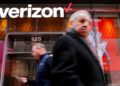 Verizon to cut up to 15K jobs as it seeks to cut costs under new CEO