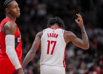 Tari Eason Off To Hot Start In Early Going