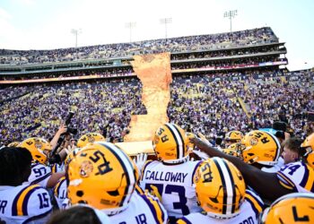 2025 College Football Bowl Eligibility Tracker: Week 13 2025 College Football Bowl Eligibility Tracker: Week 13