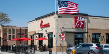 Chick-fil-A testing new sandwiches in 2 cities Chick-fil-A testing new sandwiches in 2 cities