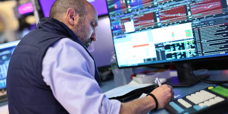 Quant hedge funds recovered from October’s shaky start — except for one big name that suffered serious losses Quant hedge funds recovered from October’s shaky start — except for one big name that suffered serious losses