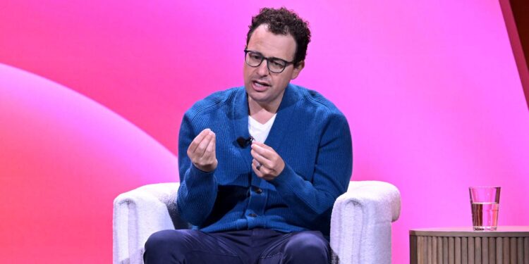 The latest circular AI deal stars Anthropic, Nvidia, and Microsoft The latest circular AI deal stars Anthropic, Nvidia, and Microsoft