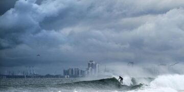 Lingering thunderstorms bring flooding risk after atmospheric river drenches much of California Lingering thunderstorms bring flooding risk after atmospheric river drenches much of California