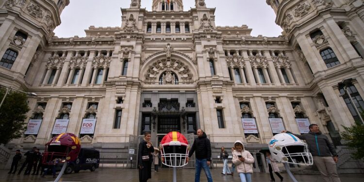 Europe’s tourism backlash cools since summer as lawmakers scramble to implement limits Europe’s tourism backlash cools since summer as lawmakers scramble to implement limits