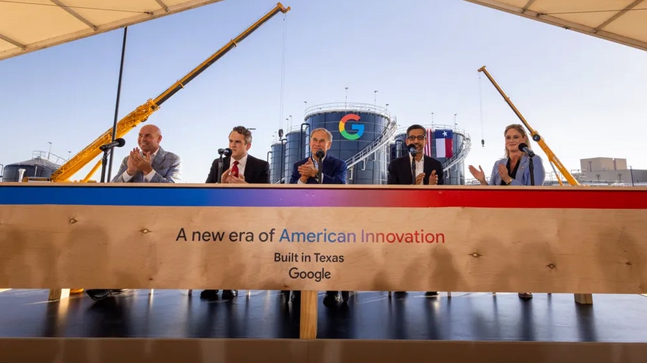 Google to invest $40B in Texas data centers in major AI push 5 Google execs and politicians in Texas for AI announcement