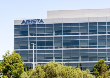 Arista: Cisco Revitalized Whilst Growth Rate Decelerates (NYSE:ANET) Arista: Cisco Revitalized Whilst Growth Rate Decelerates (NYSE:ANET)