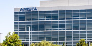 Arista: Cisco Revitalized Whilst Growth Rate Decelerates (NYSE:ANET)