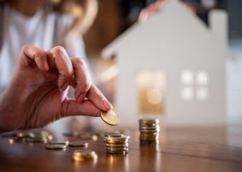 LFGY Vs. BLOX: Balancing Income And Capital Growth (NYSEARCA:LFGY) LFGY Vs. BLOX: Balancing Income And Capital Growth (NYSEARCA:LFGY)